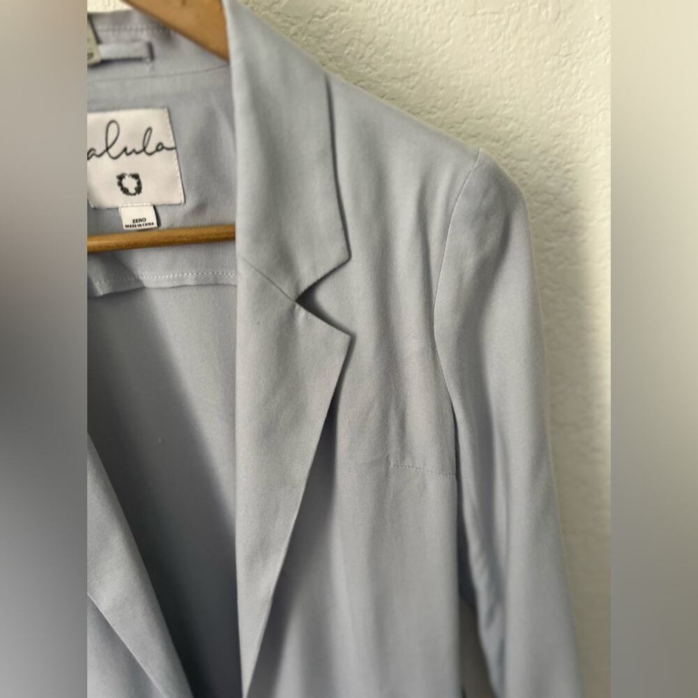 Aritzia Talula Light Blue Oversized Blazer Cardigan Jacket Size 0 - Picture 4 of 10